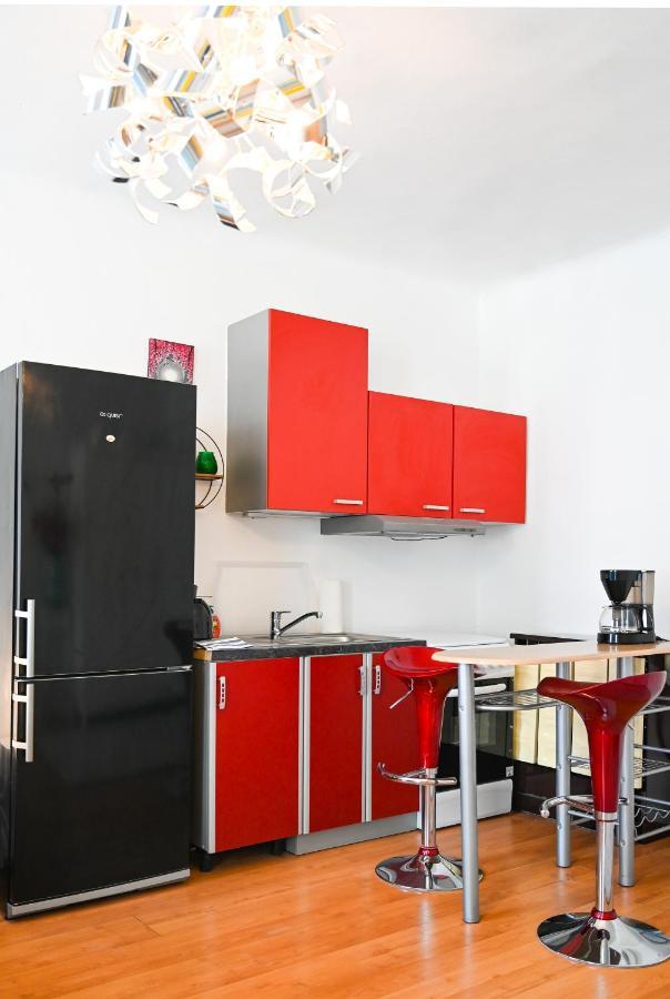 Backpacker Apartment Bahnhof Wien Eksteriør bilde