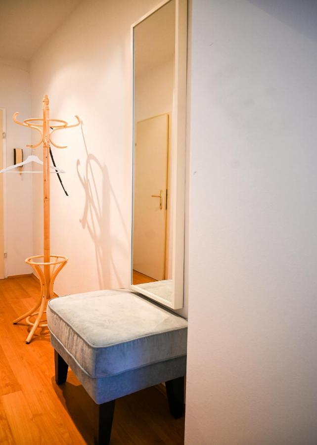 Backpacker Apartment Bahnhof Wien Eksteriør bilde