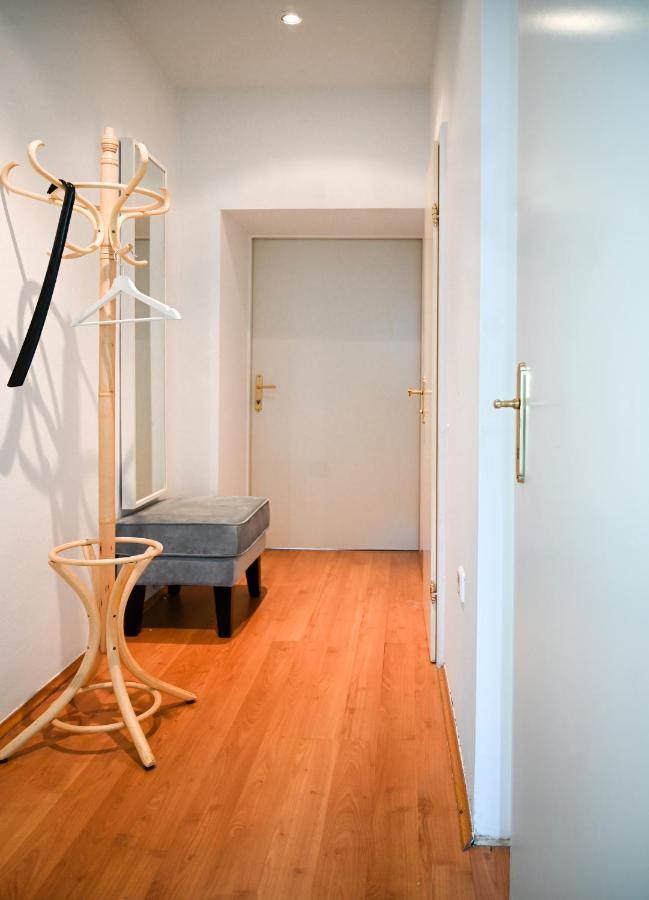 Backpacker Apartment Bahnhof Wien Eksteriør bilde