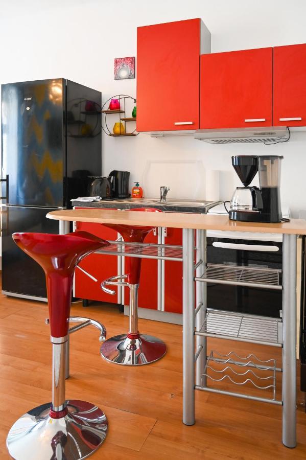 Backpacker Apartment Bahnhof Wien Eksteriør bilde